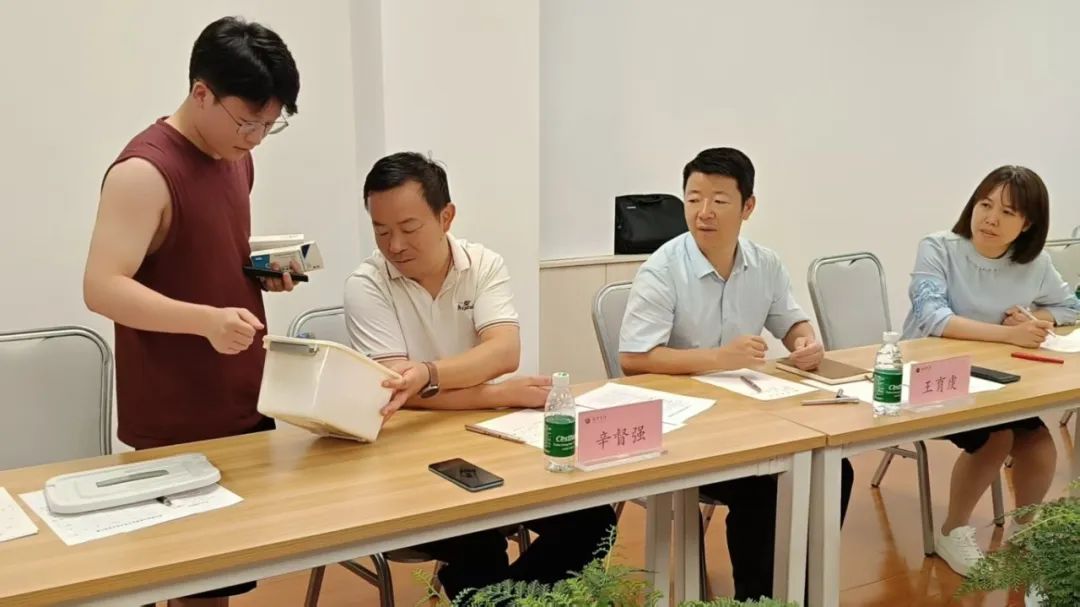 快讯！西京学院第二十届研电赛校内答辩顺利开展