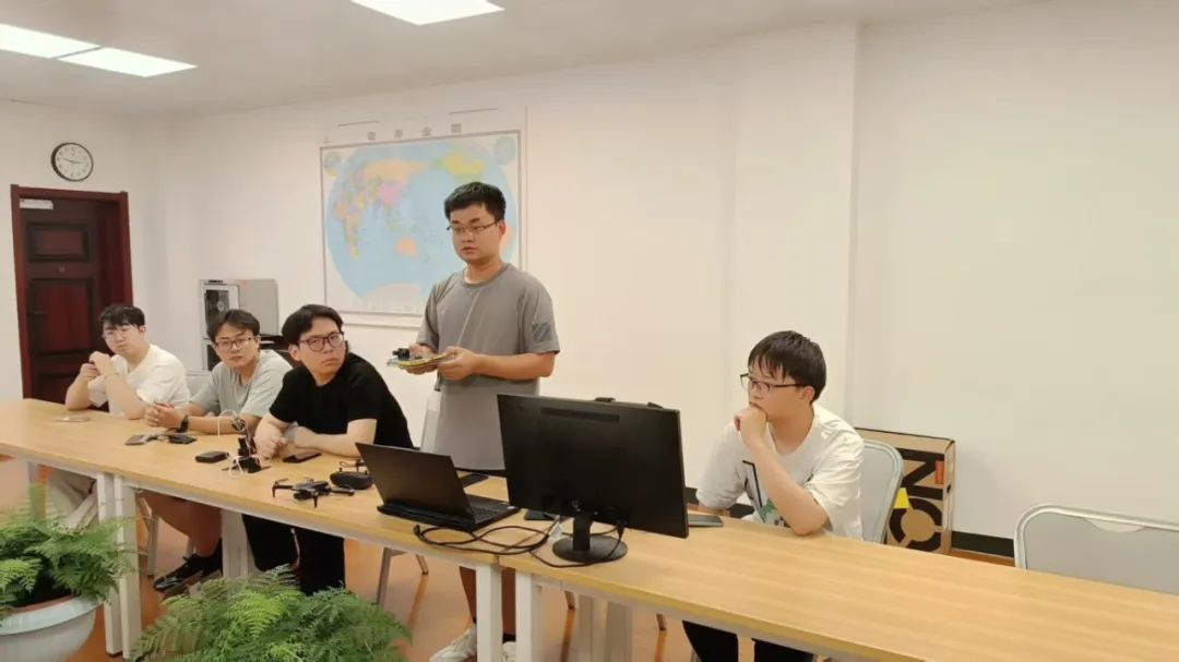 快讯！西京学院第二十届研电赛校内答辩顺利开展