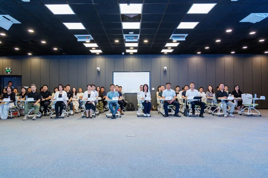 西安欧亚学院新零售商科人才这样培养!三大跨学院实战工作室发布 西安欧亚学院新零售商科人才这样培养!三大跨学院实战工作室发布