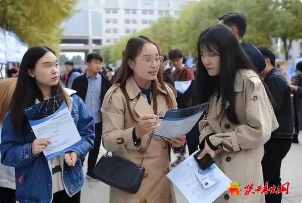 中小学校教师编制被撤销，改为“参聘制”后，超7成职位无人过问4.png