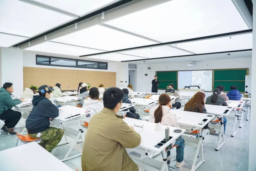 必看!西安汽车职业大学2026级新生“保姆级”攻略来啦 必看!西安汽车职业大学2026级新生“保姆级”攻略来啦