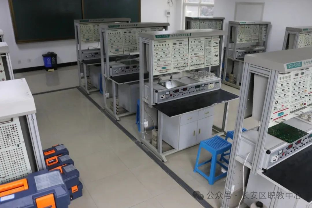 西安市长安区职教中心2025招生简章