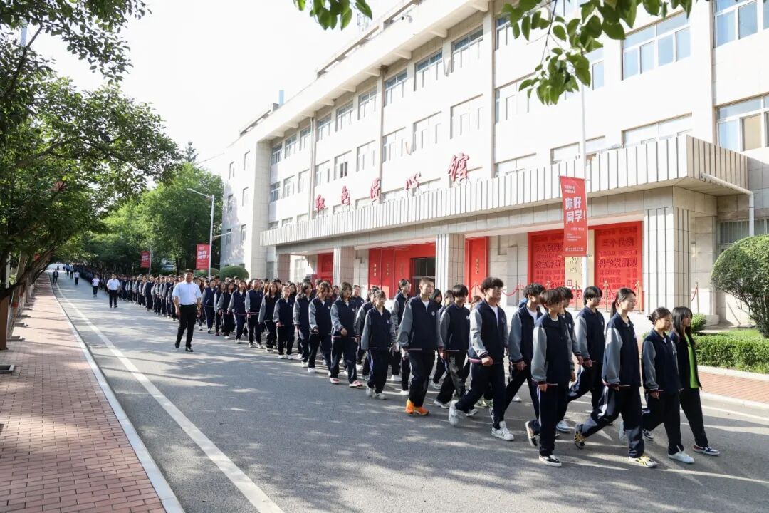 在西安铁道技师学院,读懂技能教育的另一种可能 在西安铁道技师学院,读懂技能教育的另一种可能