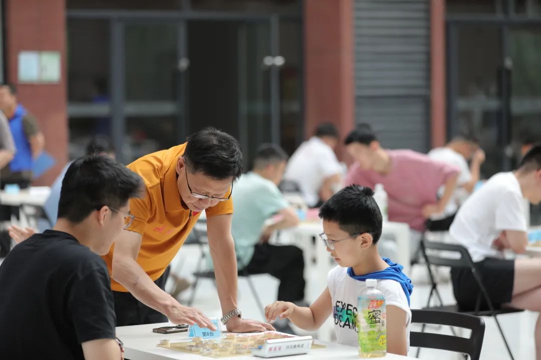 西安明德理工学院成功举办2025年“大西安杯”陕西省大学生象棋公开赛! 西安明德理工学院成功举办2025年“大西安杯”陕西省大学生象棋公开赛!