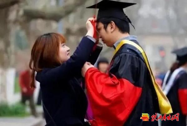 “宁愿要差点儿的应届生，也不想要二战生”，硕士研究生导师得话太现实1.png
