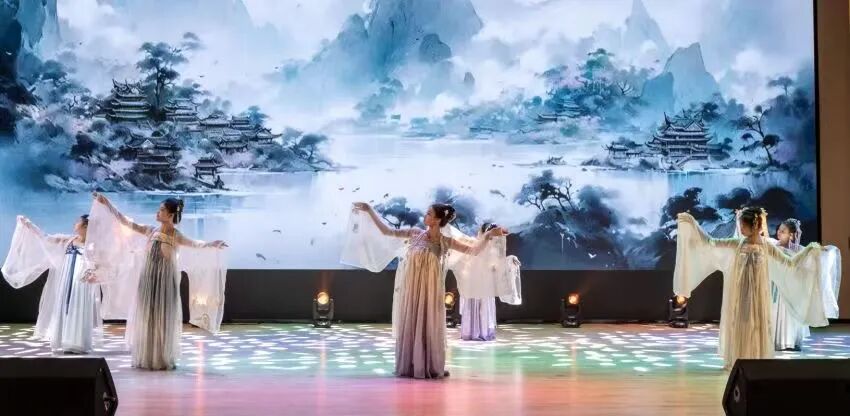 省级一流!西安明德理工学院再传喜报 省级一流!西安明德理工学院再传喜报