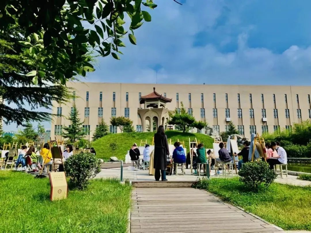 为什么要报西安培华学院?100个理由够不够~ 为什么要报西安培华学院?100个理由够不够~