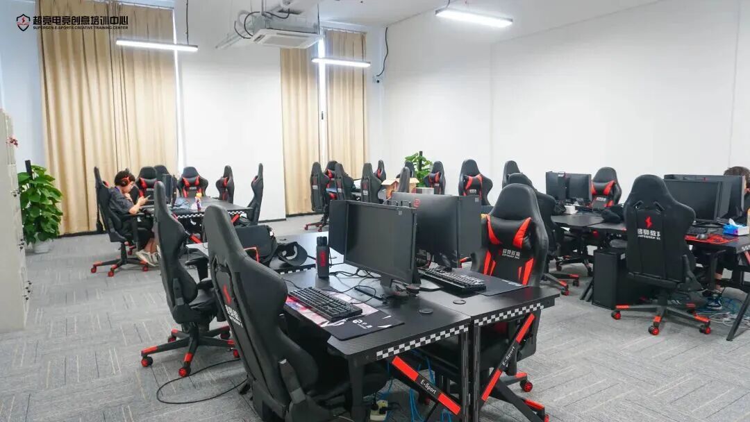 西安东方职业高级中学+超竞教育 达成战略合作!共建西安东方超竞学院! 西安东方职业高级中学+超竞教育 达成战略合作!共建西安东方超竞学院!