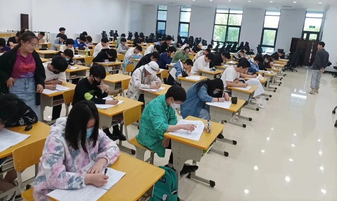 西安东方职业高级中学+超竞教育 达成战略合作!共建西安东方超竞学院! 西安东方职业高级中学+超竞教育 达成战略合作!共建西安东方超竞学院!