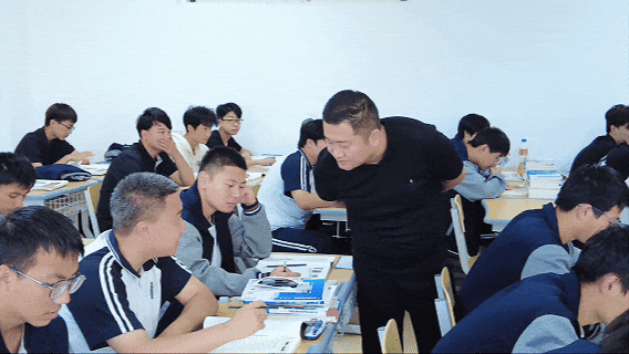 在西安铁道技师学院,读懂技能教育的另一种可能 在西安铁道技师学院,读懂技能教育的另一种可能
