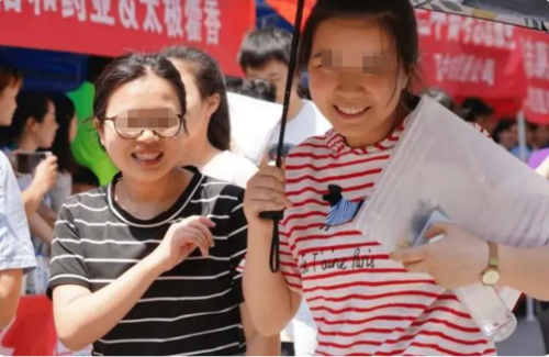 2023高考总数1278万再创佳绩，想要上本科，超出这一录取分数线才妥当2.png