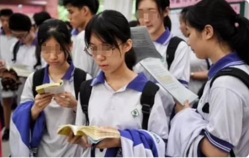 教育部发布信息，2023年学生即将迎来不好的消息，上大学工作压力很有可能提升3.png