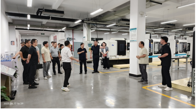 西京学院召开第五届陕西省本科高校工程训练教师教学能力竞赛协调会 西京学院召开第五届陕西省本科高校工程训练教师教学能力竞赛协调会