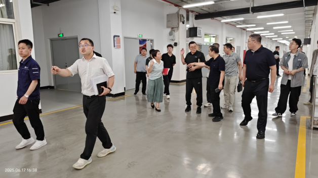 西京学院召开第五届陕西省本科高校工程训练教师教学能力竞赛协调会 西京学院召开第五届陕西省本科高校工程训练教师教学能力竞赛协调会