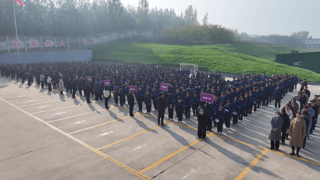 以练为战,防患未“燃” | 西安育华职业高中成功举行学生公寓消防应急疏散演练 以练为战,防患未“燃” | 西安育华职业高中成功举行学生公寓消防应急疏散演练