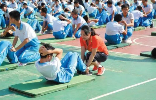 新体育法公布，高中学生体育成绩将与高考报考挂勾，2023年4月执行1.png