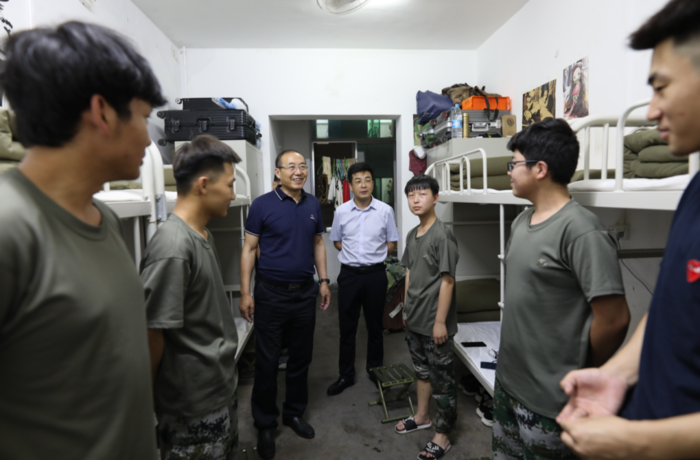 西安铁道技师学院狠抓安全管理不放松4.png