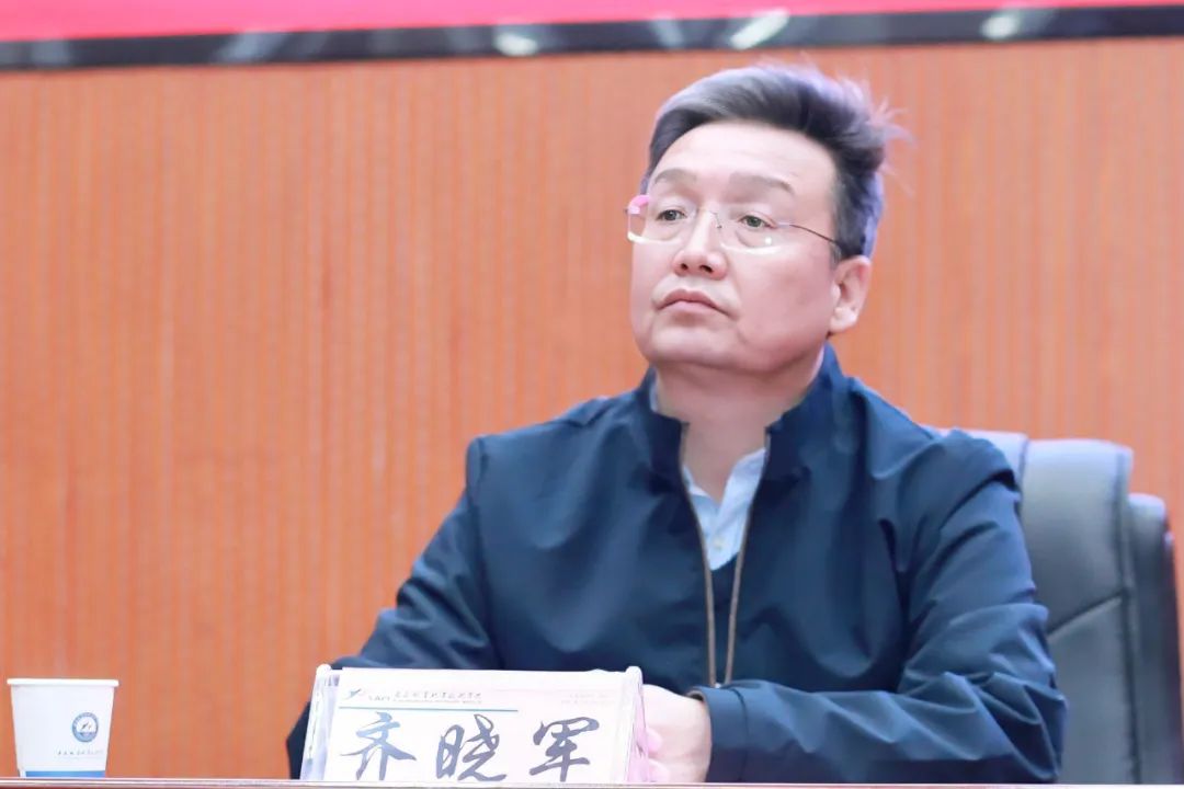 西安航空职业技术学院2025届定向培养军士欢送大会顺利举行！