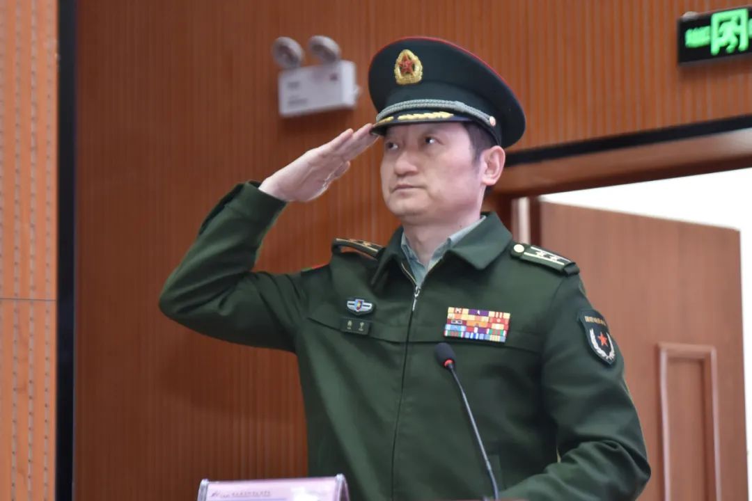 西安航空职业技术学院2025届定向培养军士欢送大会顺利举行！