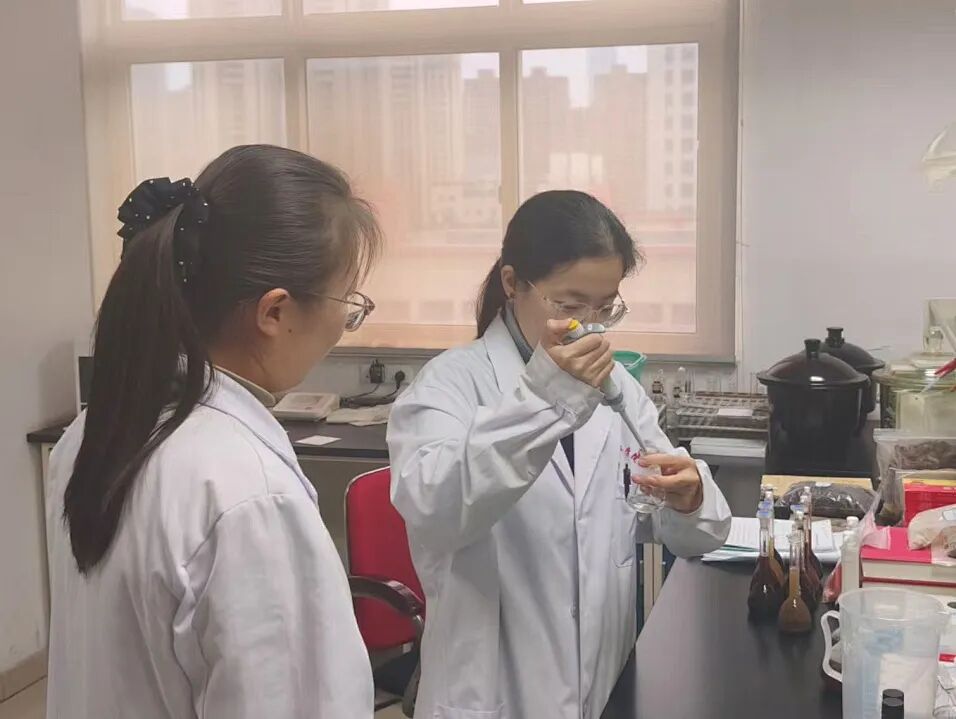 5名教授、8名博士助力！西安培华学院这支学科团队成功“出圈”