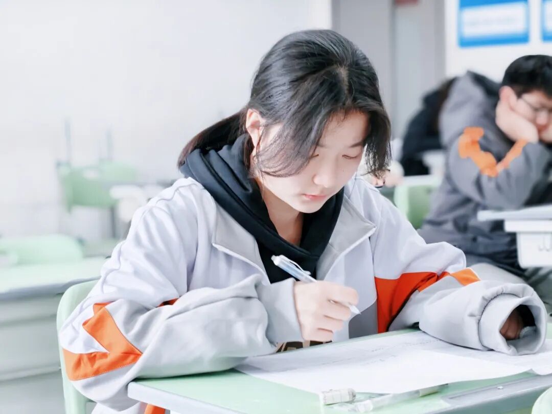 重磅发布|西安虹途综合高中2026年招生公告！