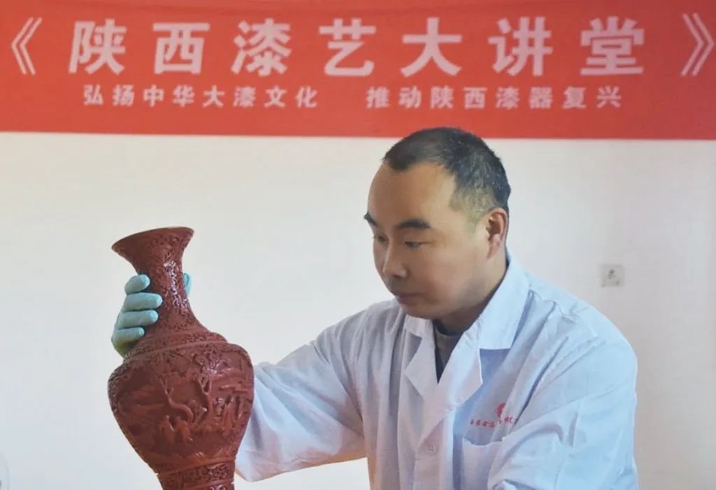 喜报|西安科技大学高新学院教师李程获"全国劳动模范"荣誉称号！