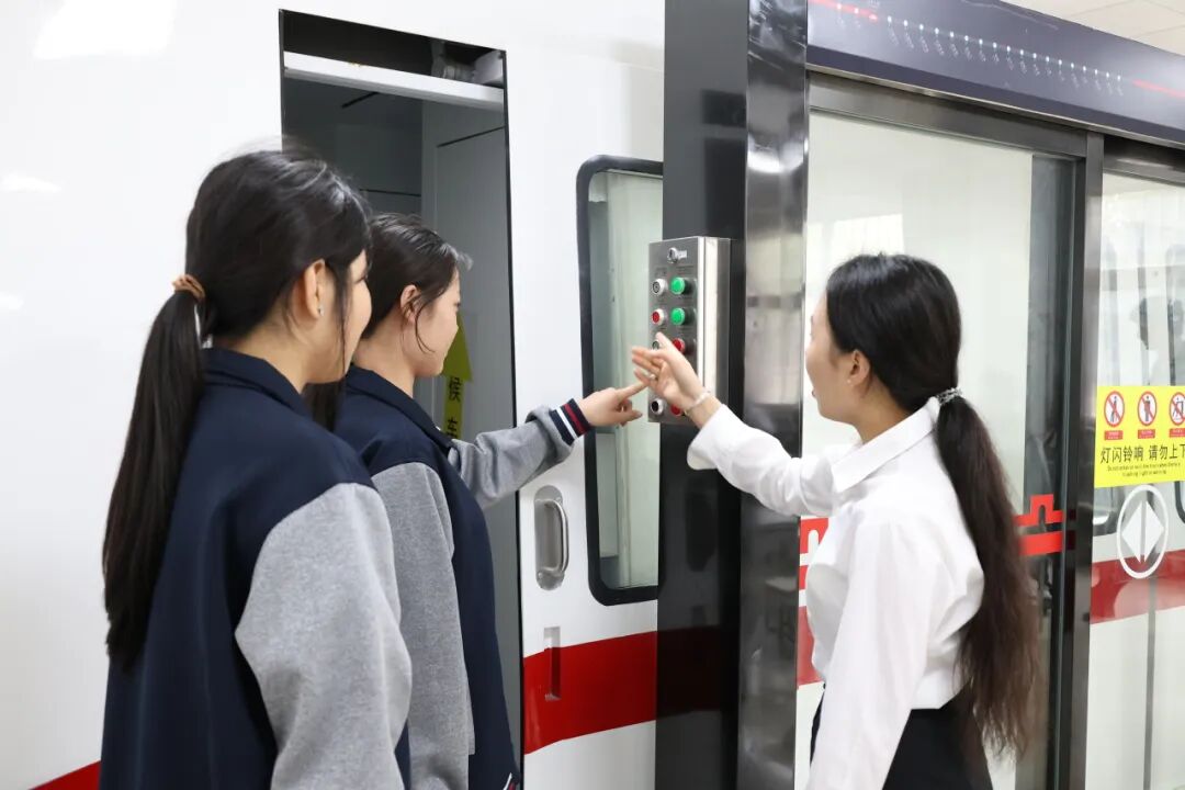 择校必看｜暑假择校，为什么首选西安铁道技师学院？