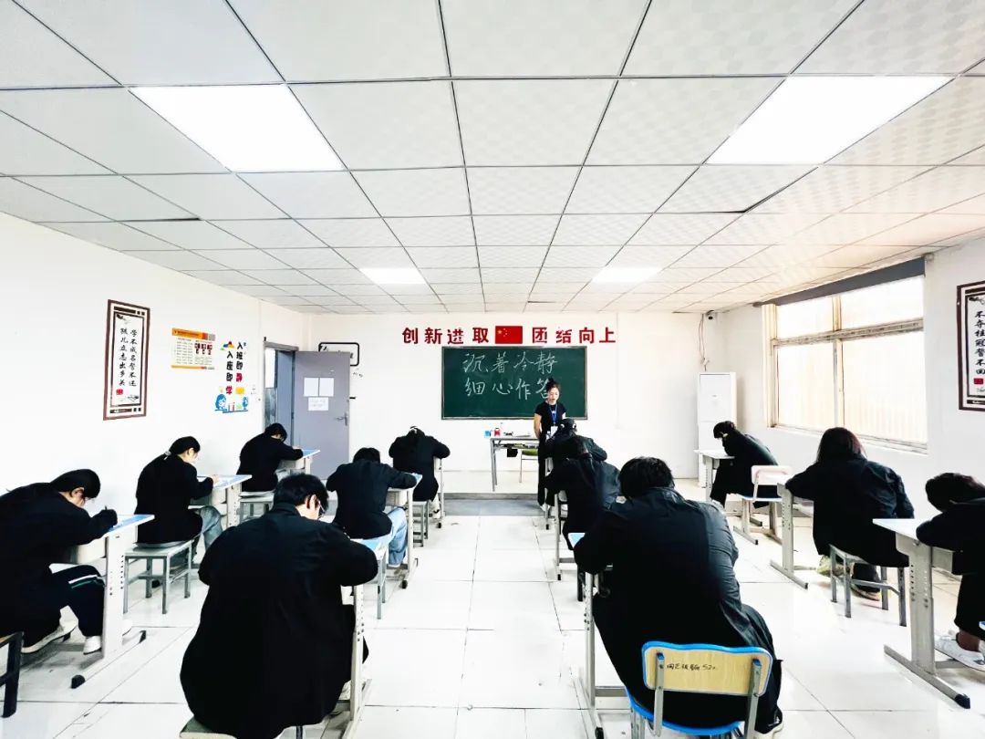 西安康博尔艺术技师学院期中考试 || 以“真考真练”锻造新时代技能人才