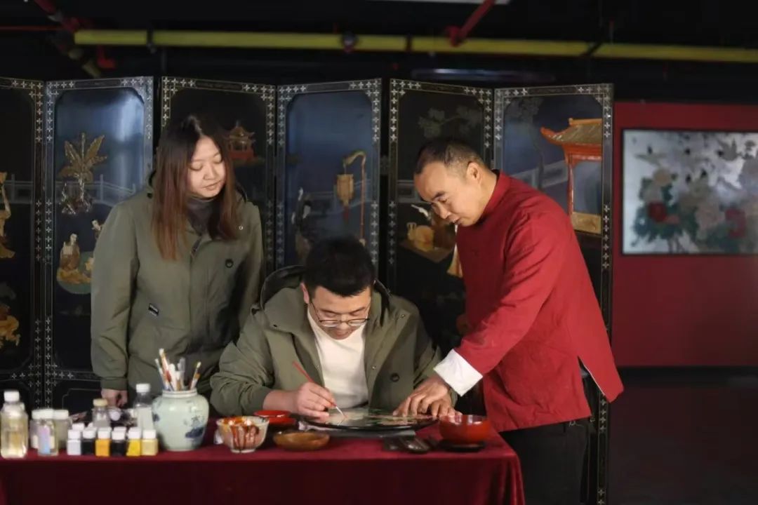 喜报|西安科技大学高新学院教师李程获"全国劳动模范"荣誉称号！