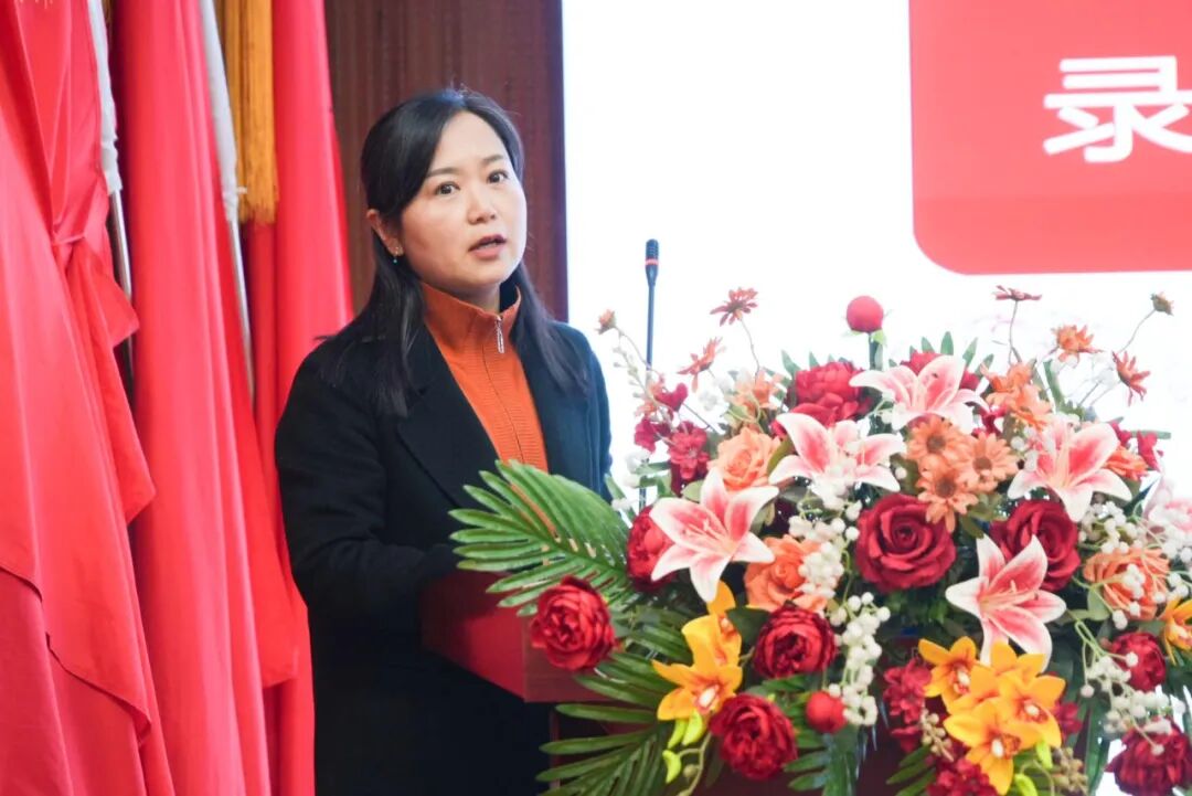 西安城市建设职业学院成功举办“铸魂育人守初心，AI赋能启新程”教师培训活动