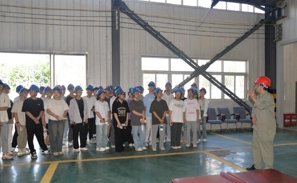 这5类大学生基本就是白上，大学毕业很难找到工作中，名牌大学也是一样1.png