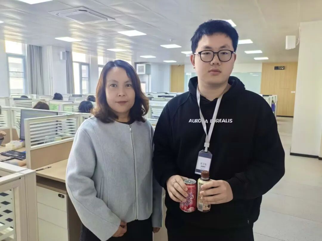 西安培华学院的毕业生职场生涯，从校园就开始！打破传统毕业生就业难的现实