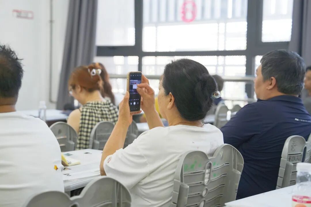 双向奔赴，“育”见未来 | 西安博雅艺术职业高中2026年春季学期期末家长会圆满结束