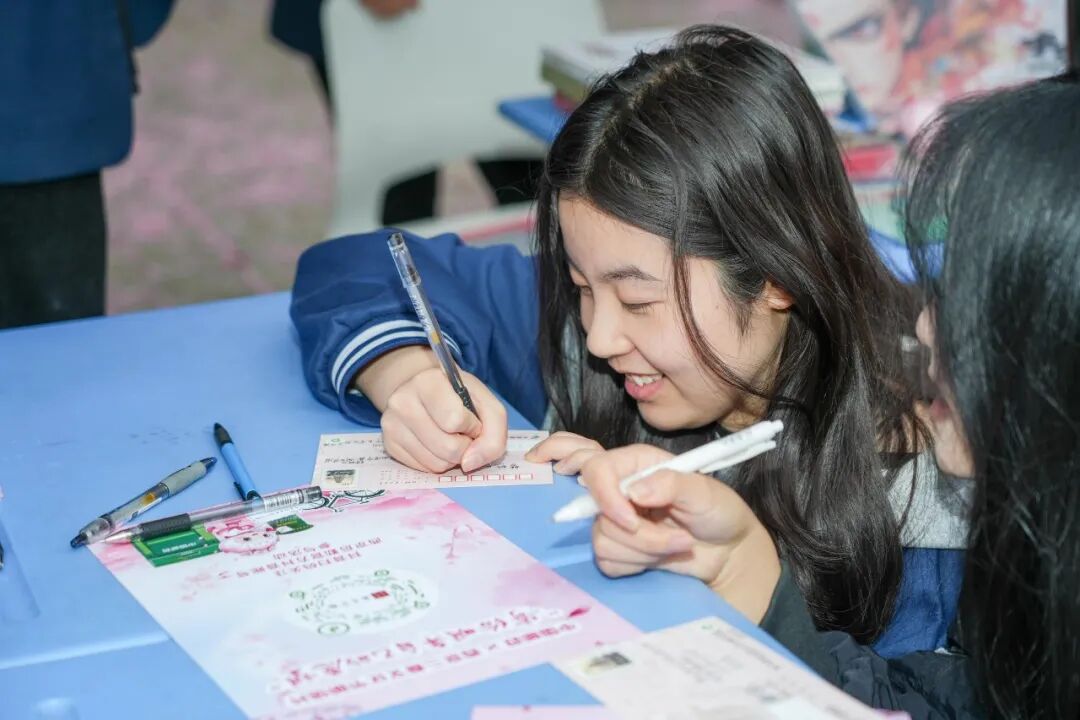 西京学院成功举办“西京樱花开·诗从长安来”第七届三秦文化节！