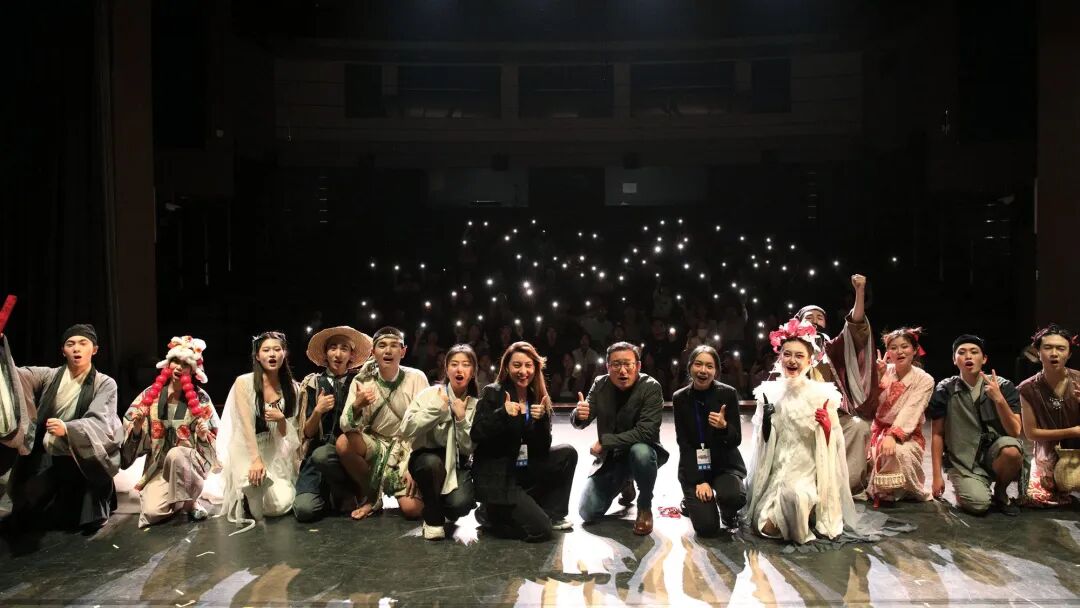 陕西服装工程学院师生共创独幕剧《惜鹤》亮相上海国际艺术节