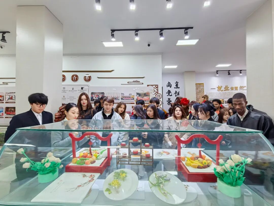 “品味中国·思路食韵”美食文化体验活动在陕西旅游烹饪职业学院成功举办