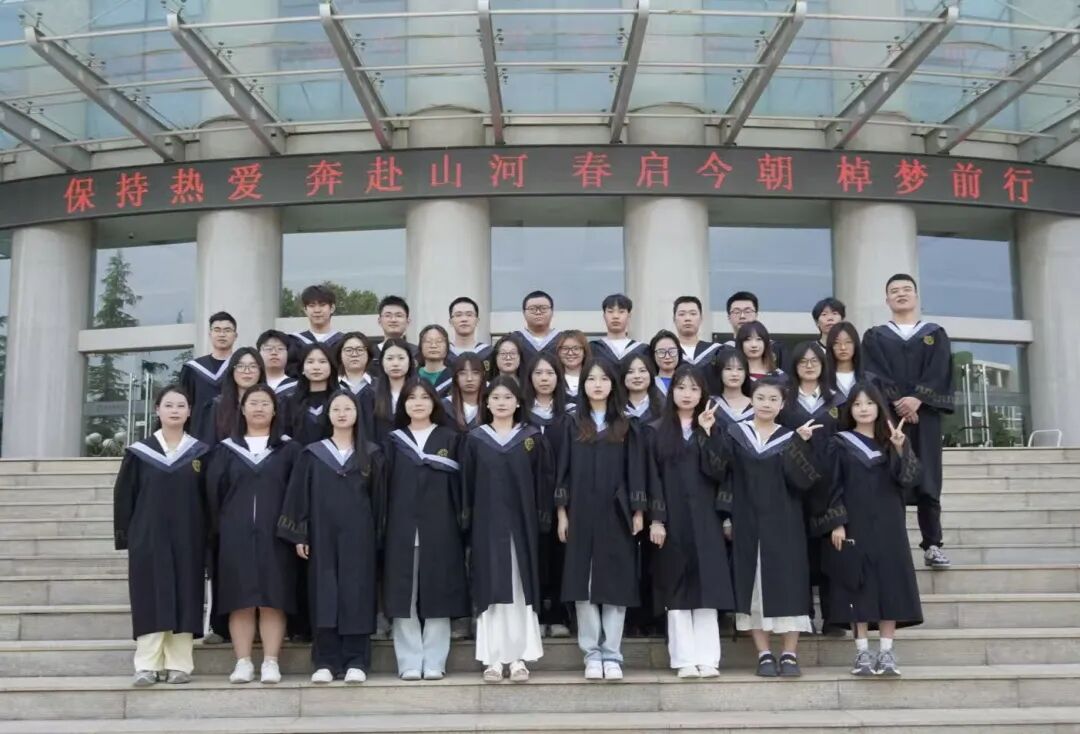 “老师，我们五个都考上了！”西安培华学院学子再传研途捷报！