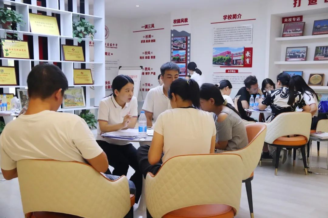 西安东方职业高级中学2025新生报名火爆！席位告急，预报从速！