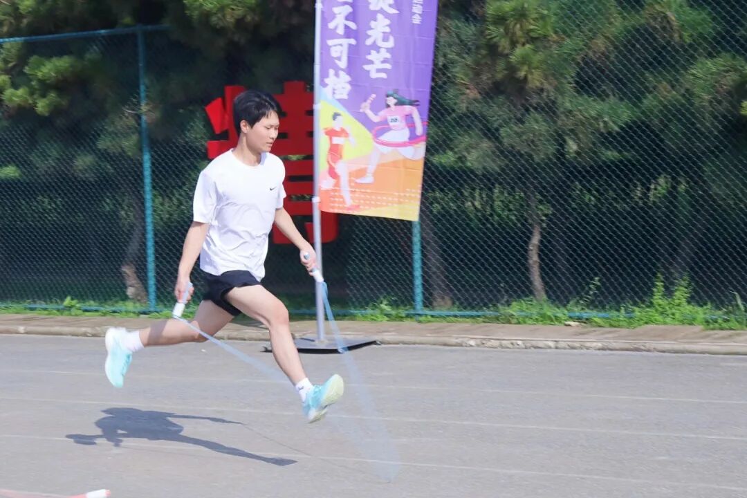 精彩｜西安育华职业高中成功举办2025年秋季运动会