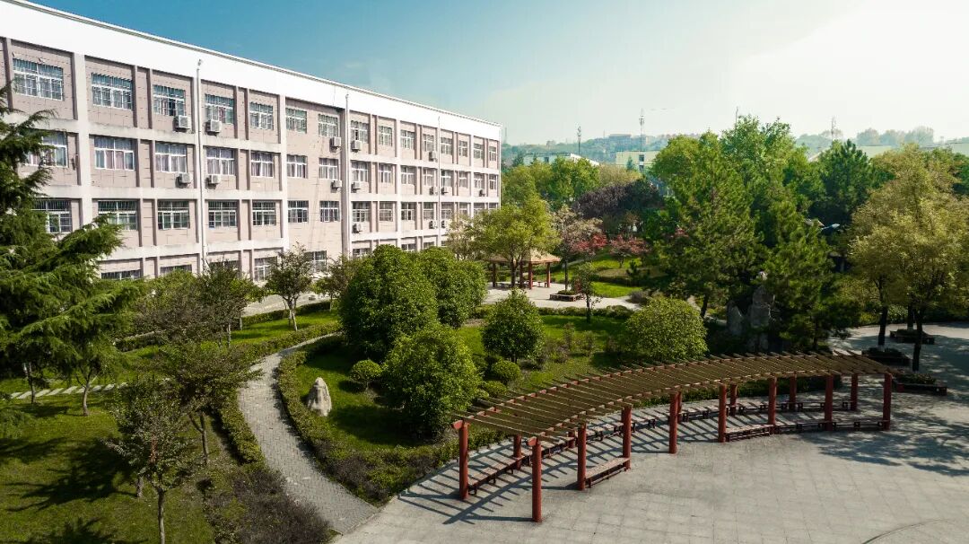 重磅发布｜西安铁道技师学院中职升大班正式启航！