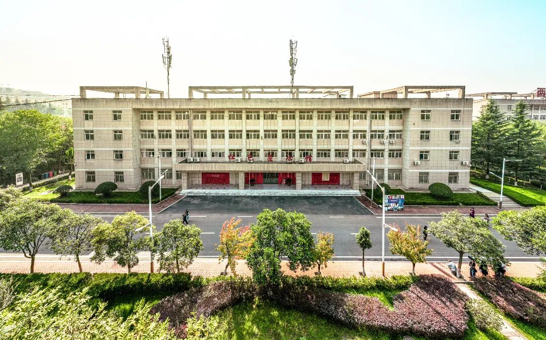 重磅发布｜西安铁道技师学院中职升大班正式启航！