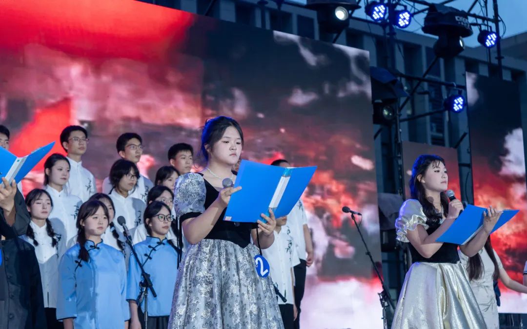 以声为剑，以诵为舟！西安现代综合职业高中中华经典诵读大赛圆满完成