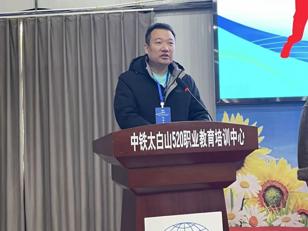 西安建筑技师学院副院长董东升