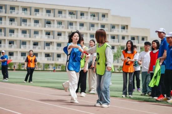 西安汽车职业大学临潼校区第十七届运动会，点燃校园春日激情