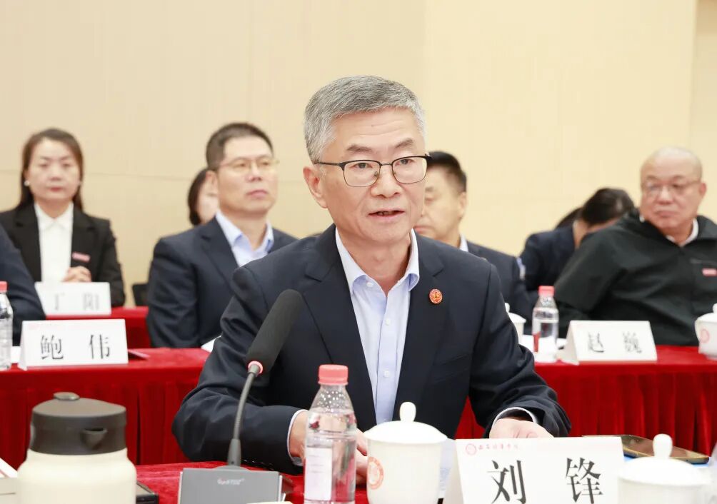 西安培华学院党委书记、政府督导专员刘锋
