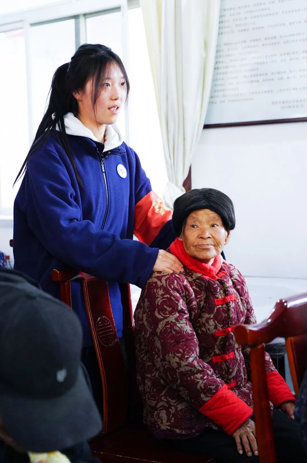 西安新高教职业高中“学雷锋，献爱心”活动！