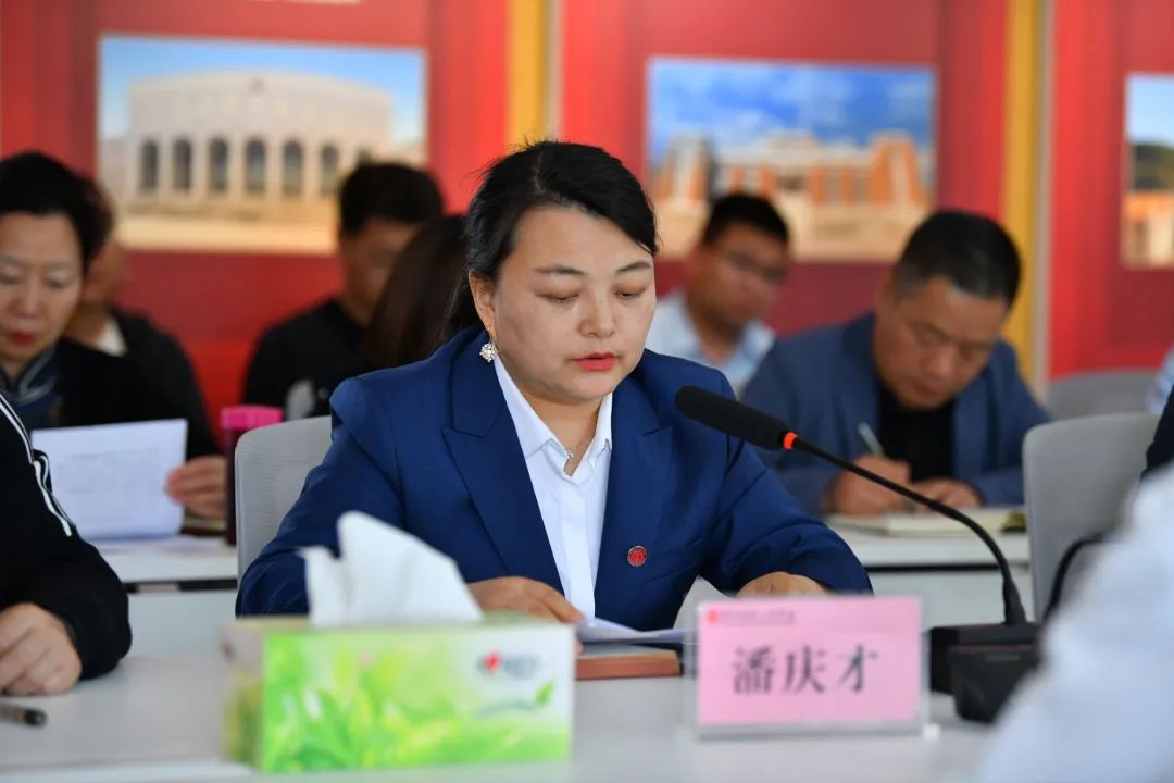 陕西服装工程学院举行2025年管理干部培训开班仪式