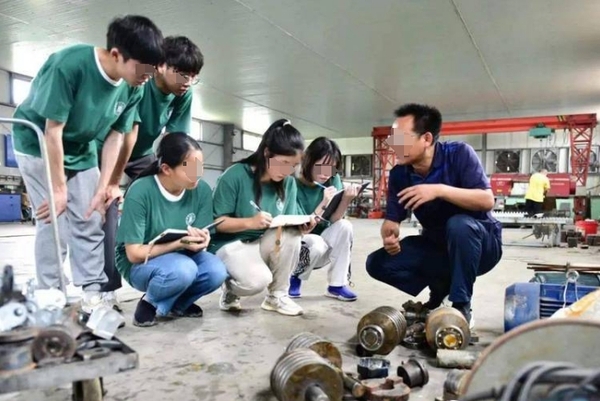 这5类大学生基本就是白上，大学毕业很难找到工作中，名牌大学也是一样2.png