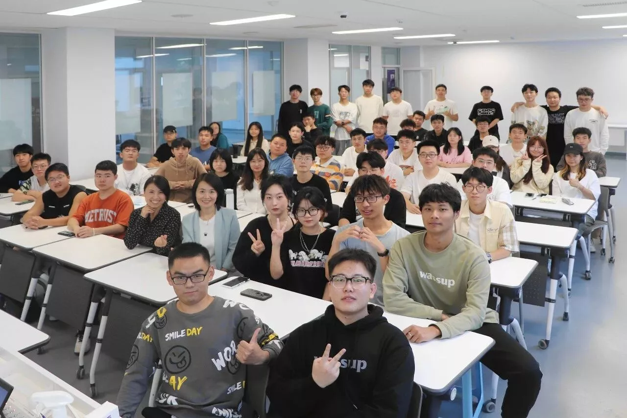 在西安欧亚学院，用一间工作室重新回答“什么是好的教学”