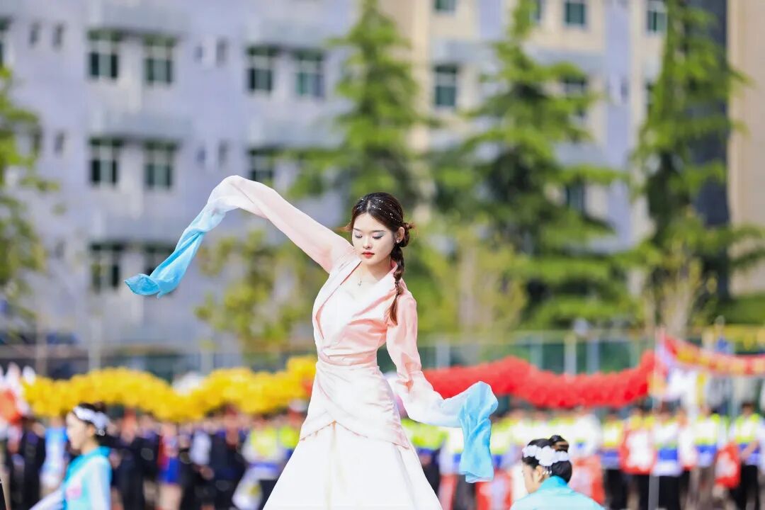 活力全开！西安交通职业学校第18届田径运动会开幕！